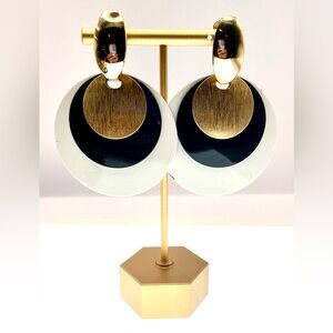 Vintage 1970s Signed Napier Modernist Runway Couture Statement Clip On Earrings